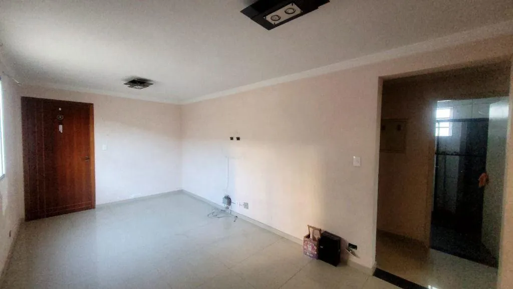 Apartamento 2 quartos- Avenida Tiradentes