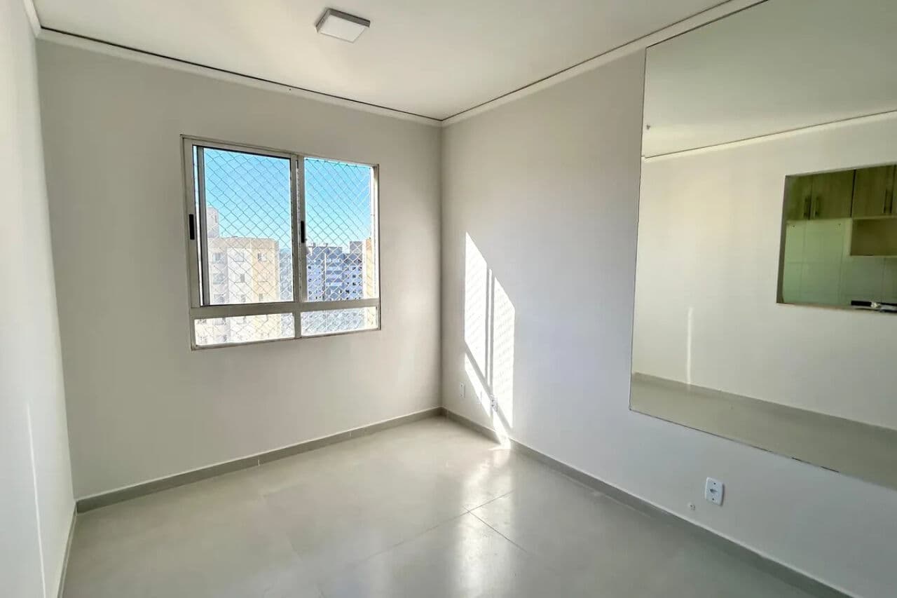 CONDOMINIO UNICO GUARULHOS/ 2 DORMS 1 VAGA 1 BANHEIRO 45 MTS