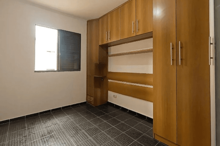 EDIFICIO PORTO SEGURO/ 2 DORM 1 BANHEIRO 1 VAGA 51 MTS