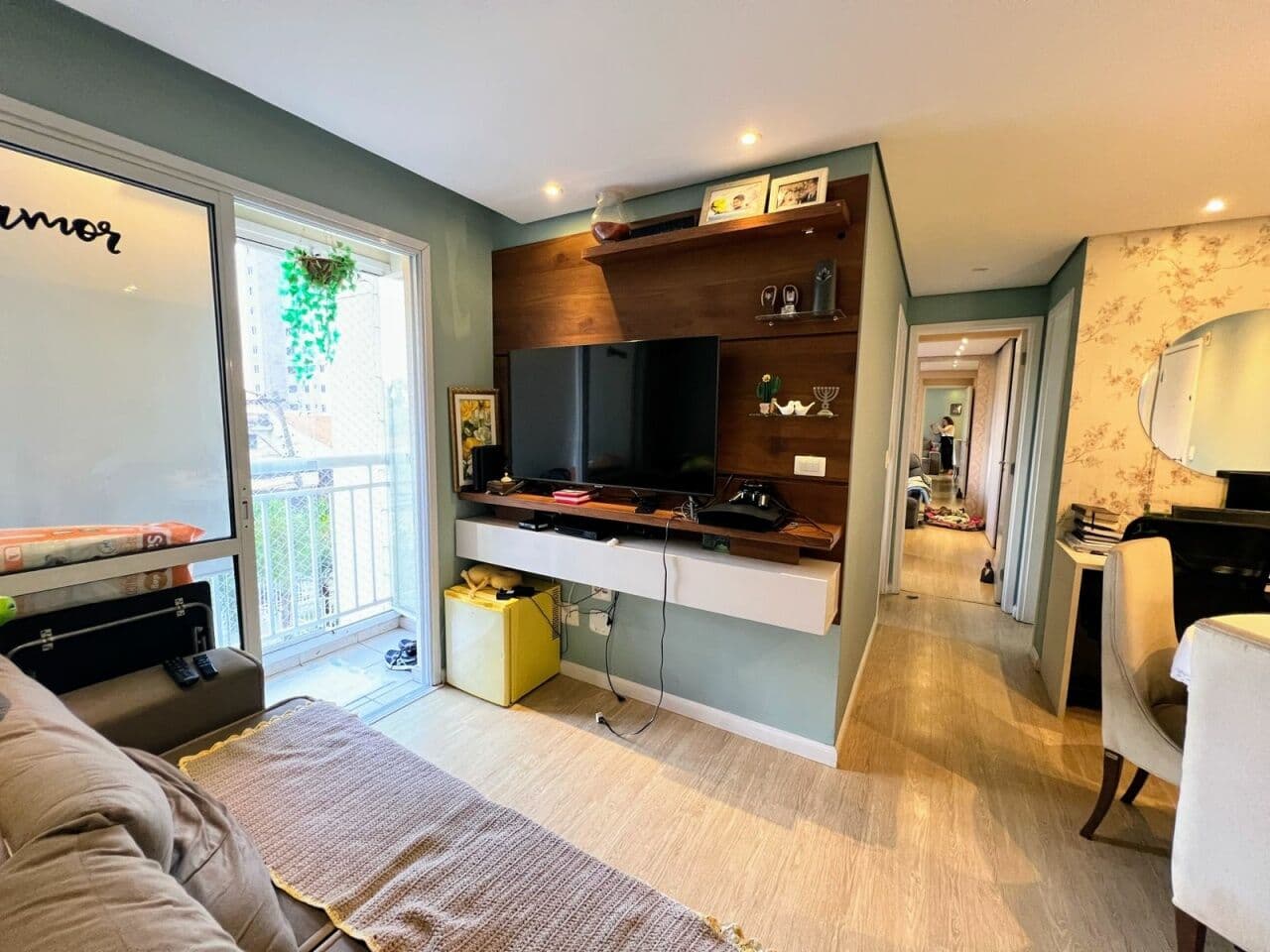 Apartamento de 2 dormitórios (1 suíte) e 1 vaga 1 banheiro à venda - Vila das Palmeiras