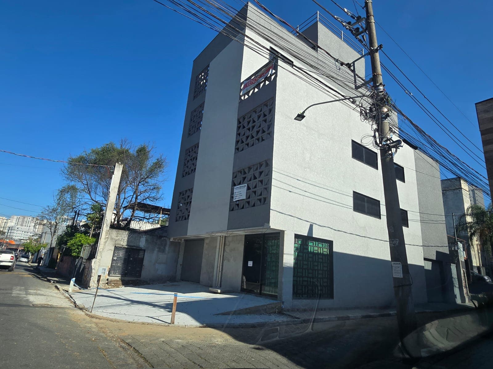 Edifício Comercial 12 Salas na Praça IV Centenário - Guarulhos