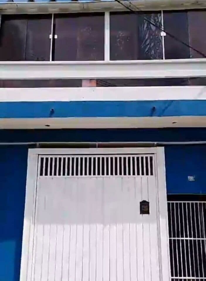 SOBRADO RECREIO SAO JORGE/ 2 DORMS 2 BANHEIROS 2 VAGAS 80 mts