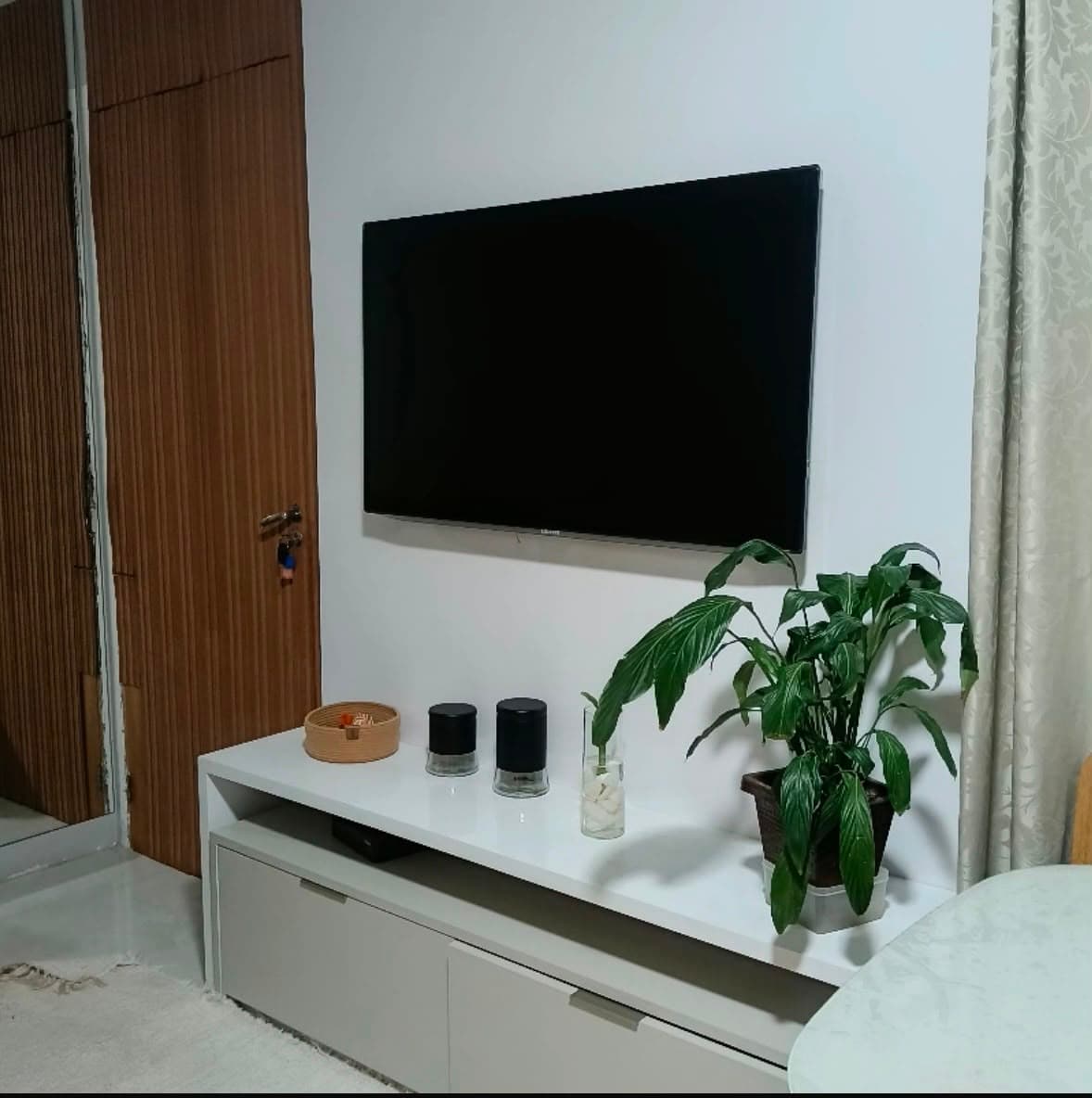 CONDOMINIO PARQUE SANTA LUCIA 2 DORMS 1 BANHEIRO 1 VAGA 45 MTS