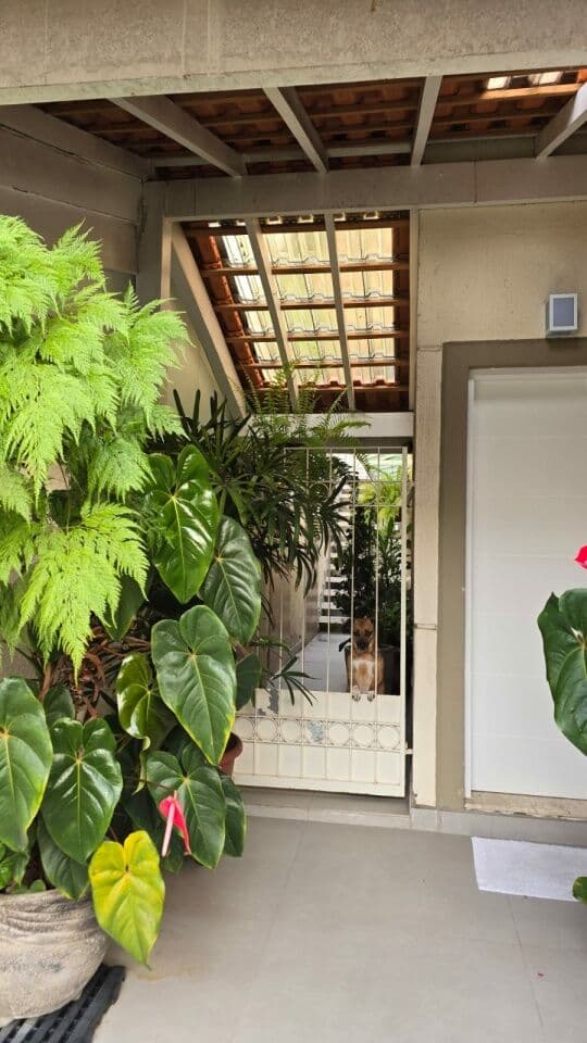 RESERVA DAS FLORES/ 3 DORM 1 SUITE 2 VAGAS 2 SALAS 3 BANHEIROS