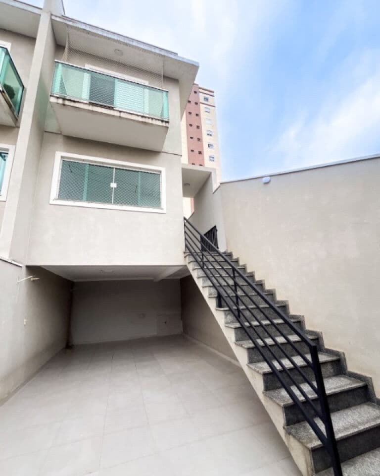 Casa à Venda na Vila Rosália - 3 dorms 3 Suítes, 3 Vagas e Localização Privilegiada!
