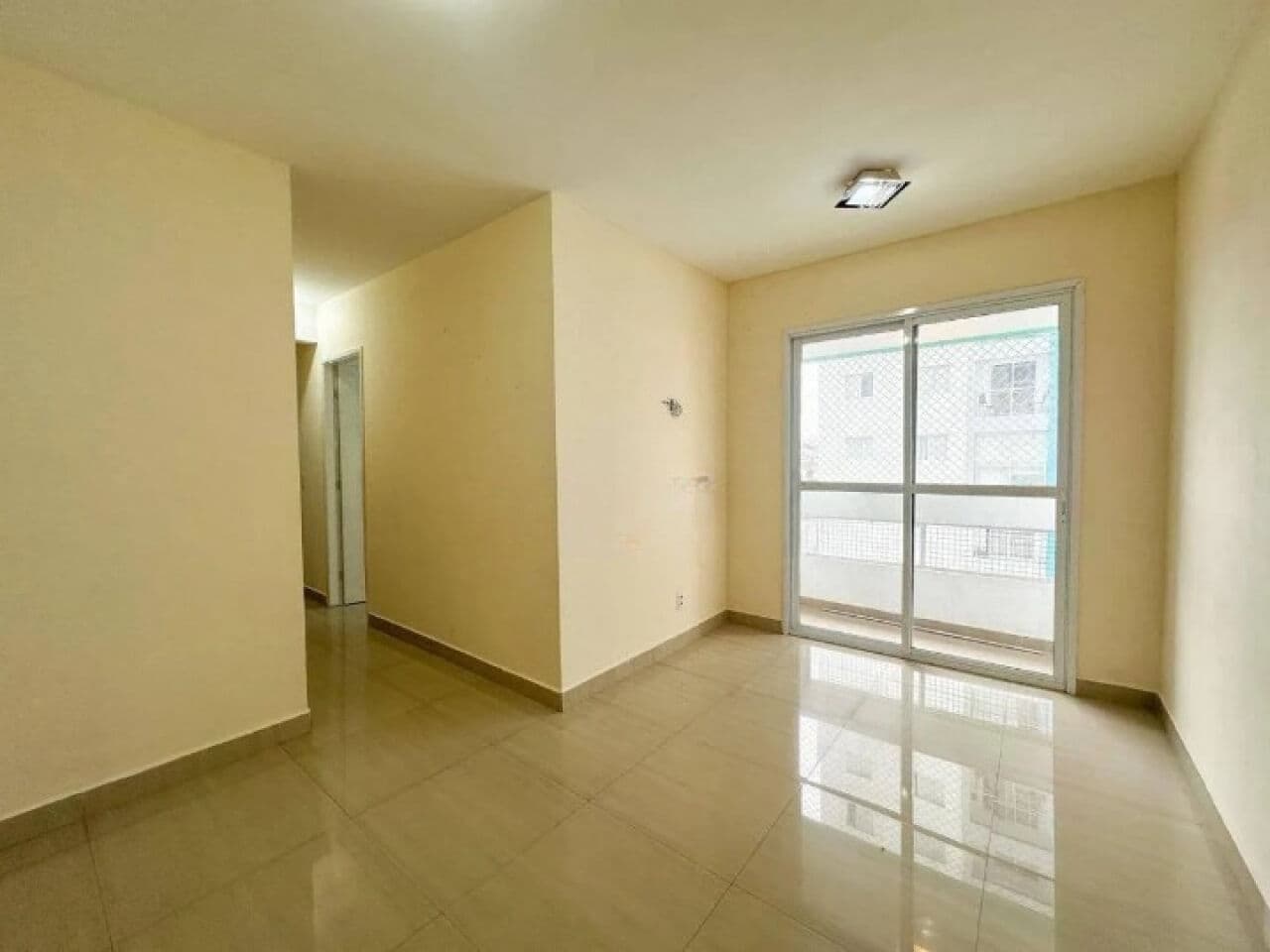APARTAMENTO NA DONA TECLA/ 2 DORM COM 1 VAGA DE GARAGEM