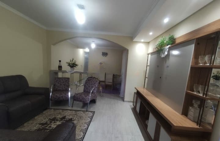 Sobrado à Venda, 5 dorms - Recreio São Jorge