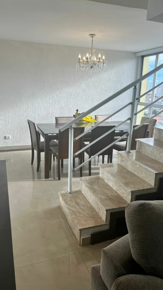 Duplex à Venda - Picanço 2 dorms 1 banheiro 1 vaga