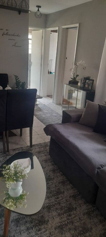 Apartamento de 2 Dormitórios à Venda - Jd Maria Dirce