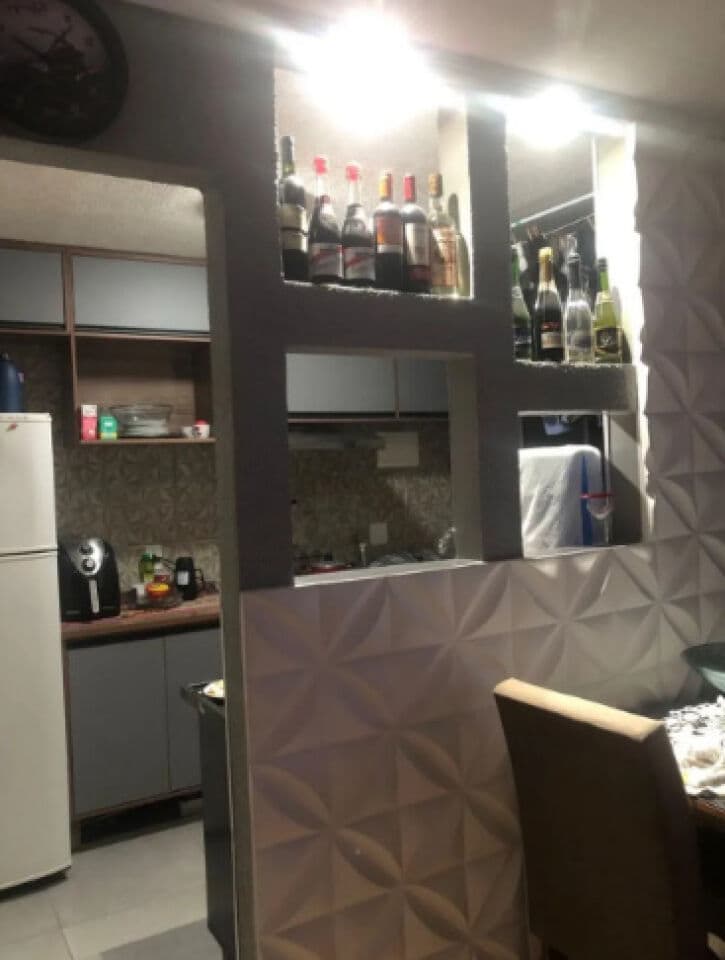 Apartamendo de 2 dormitórios e 1 vg à venda - Água Chata