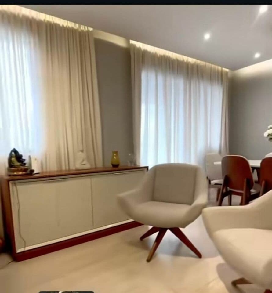 CONDOMINIO ALEGRIA / 4 DORM 2 BANHEIROS 1 SUITE 2 VAGAS