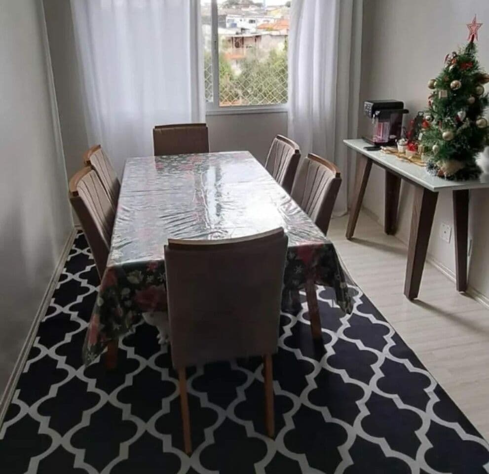 Apartamento de 2 dormitórios e 1 vaga à venda no Jd Nova Taboão