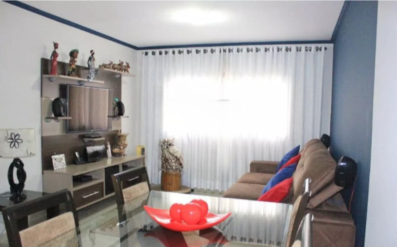 Casa de Condomínio, 3 dormitórios 3 banheiros 2 vagas à venda - Vila Rio