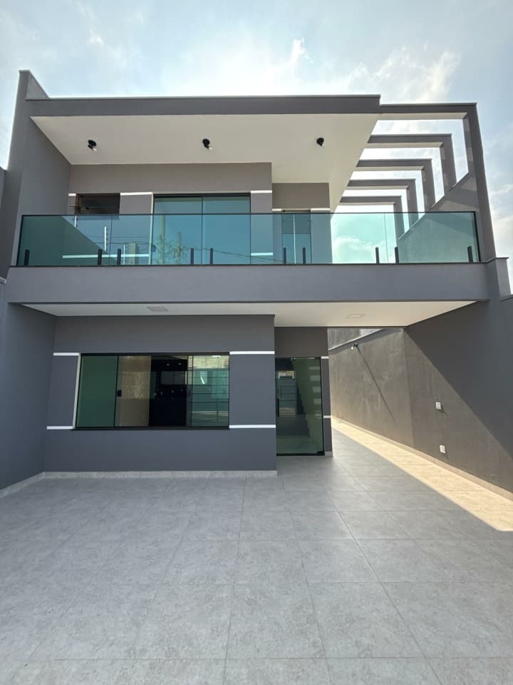 Sobrado 3 dorms 2 suites á Venda - Jd Presidente Dutra