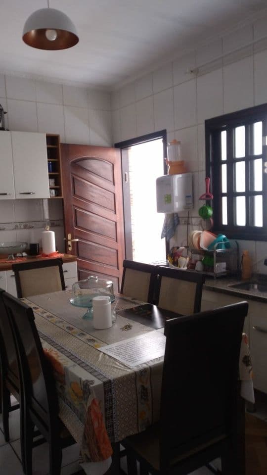 Casa à Venda - Jardim Cumbica/ 2 dorms 1 banheiro 2 vagas