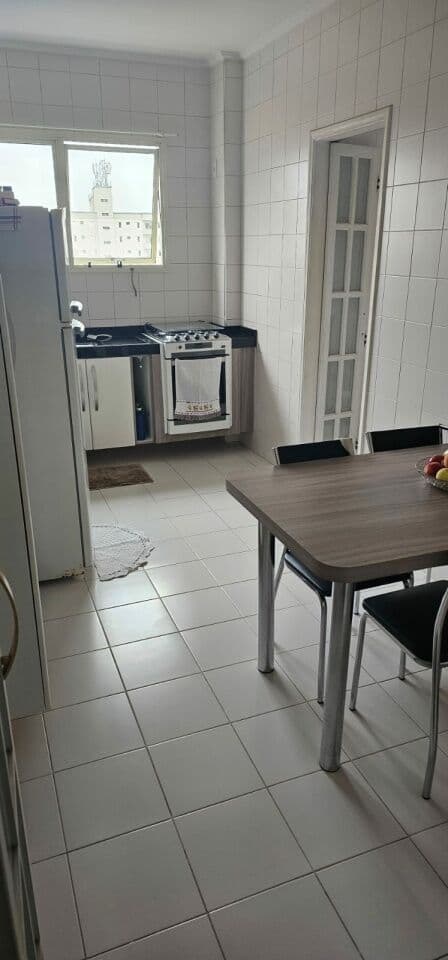 Apartamento de 2 dormitórios 2 salas 2 banheiros à venda na Vila Galvão