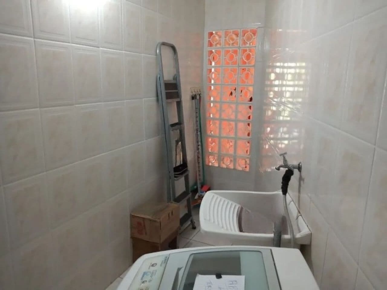 Casa de 2 dorms à Venda - Jardim do Triunfo