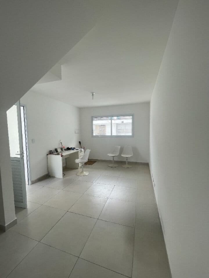 Sobrado na planta, 3 dormitórios 1 suite 3 banheiros 4 vagas à venda - Vila São Ricardo