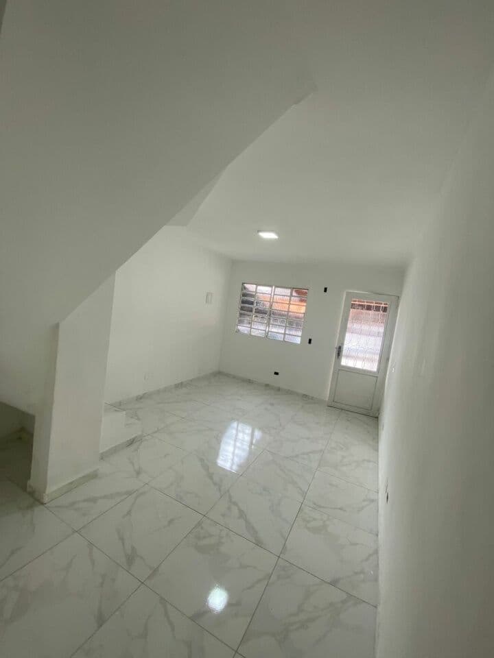 Casa de condomínio com 2 dormitórios 2 banheiros à venda - Jardim Adriana